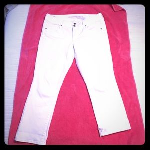 White American Eagle Jeans